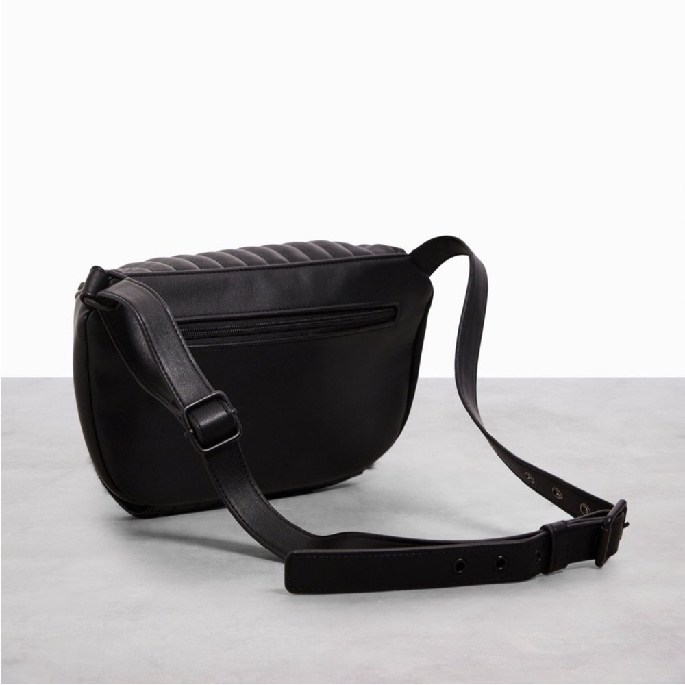 BEIS Black Quilted Shoulder Bag - Picture 4 of 9